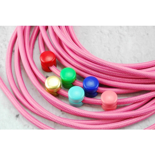 różowy kabel w oplocie